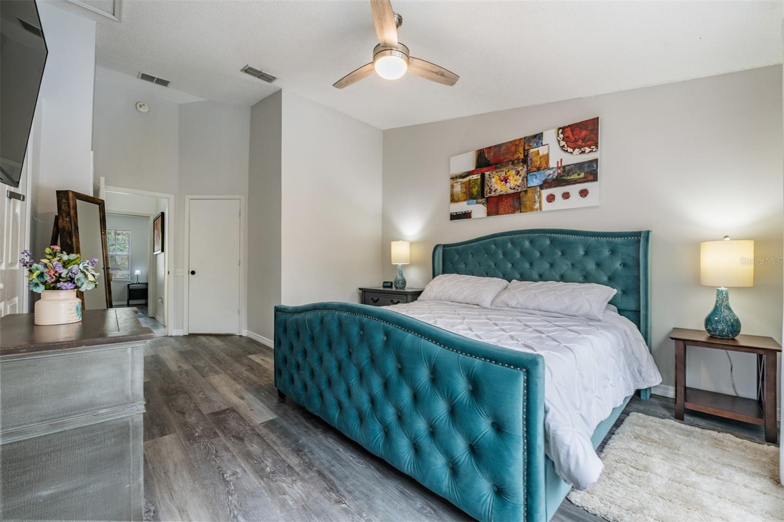 HUNTERS KEY TWNHMS AT NORT - Residential