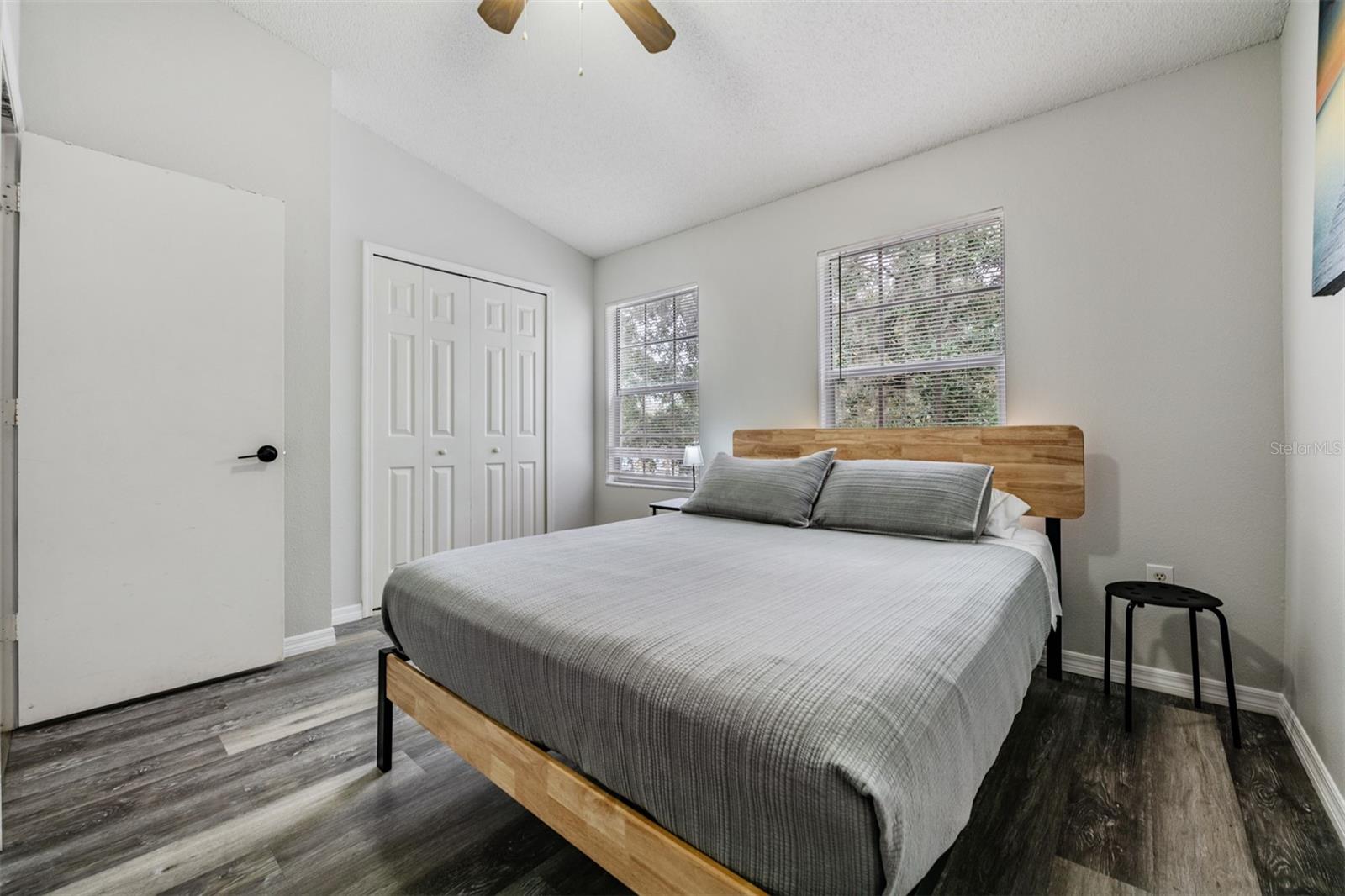 HUNTERS KEY TWNHMS AT NORT - Residential