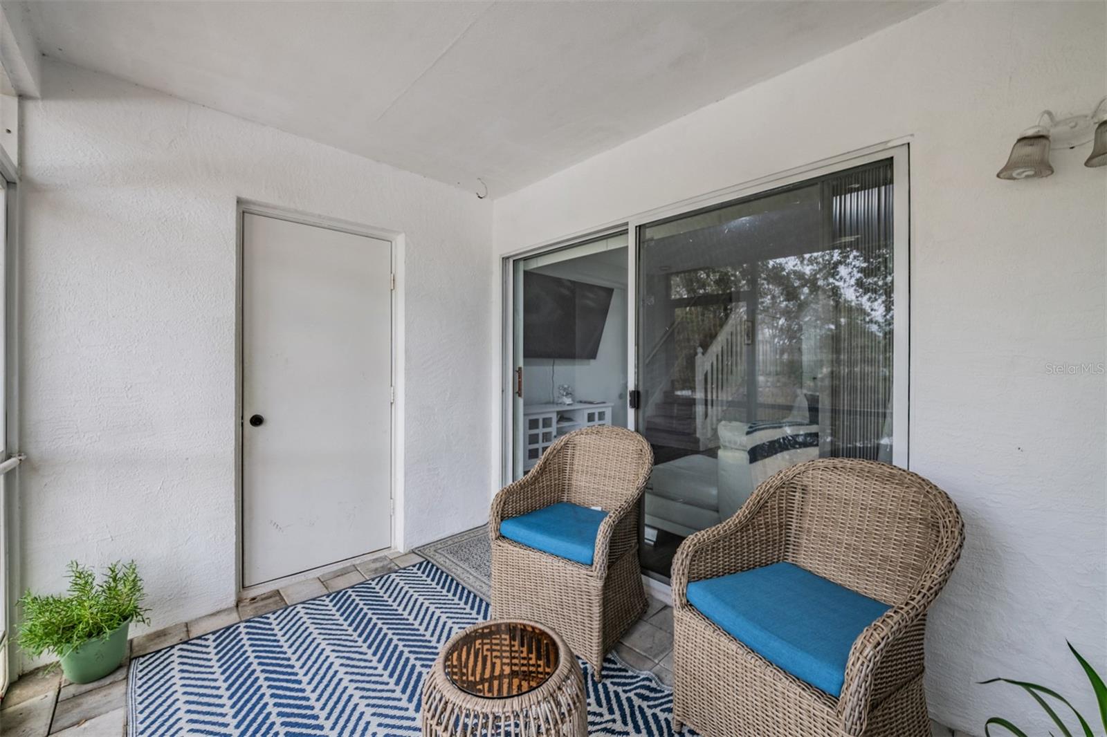 HUNTERS KEY TWNHMS AT NORT - Residential