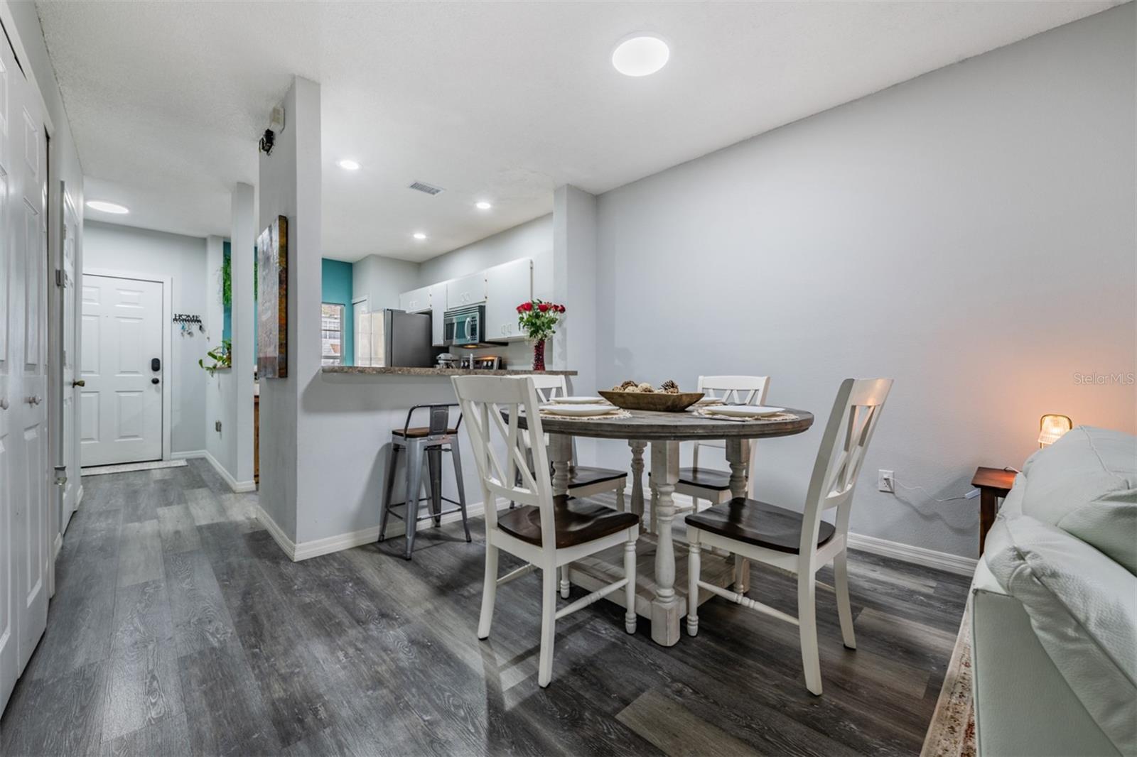 HUNTERS KEY TWNHMS AT NORT - Residential