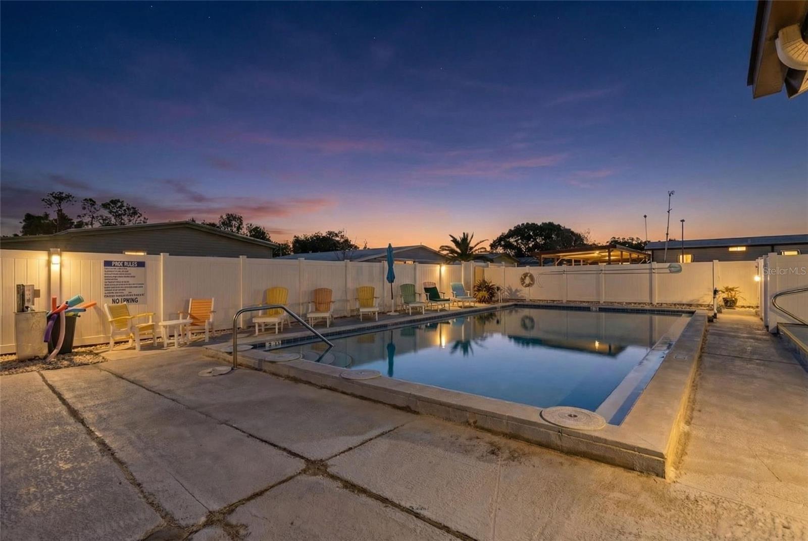 OAKS ROYAL - Residential