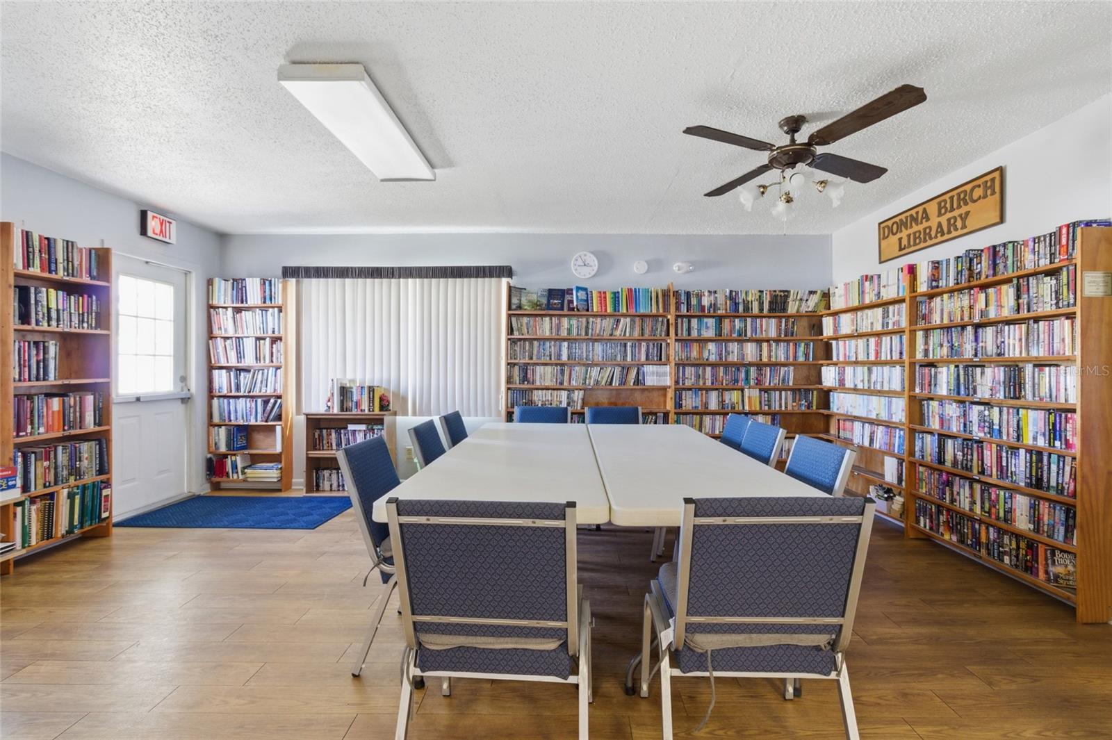 OAKS ROYAL - Residential