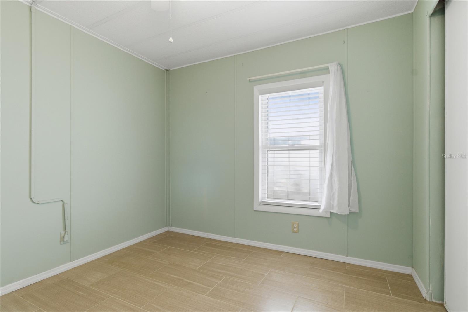 OAKS ROYAL - Residential