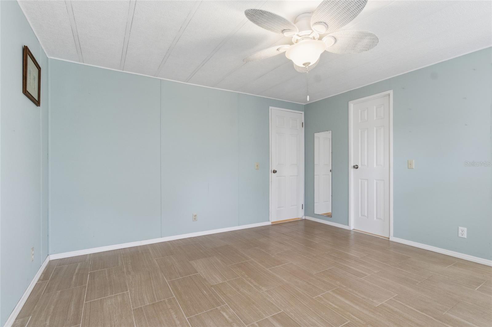 OAKS ROYAL - Residential