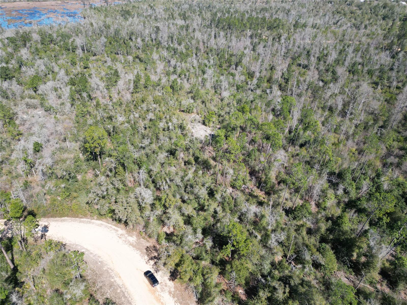 COMPASS LAKE HILLS - Land