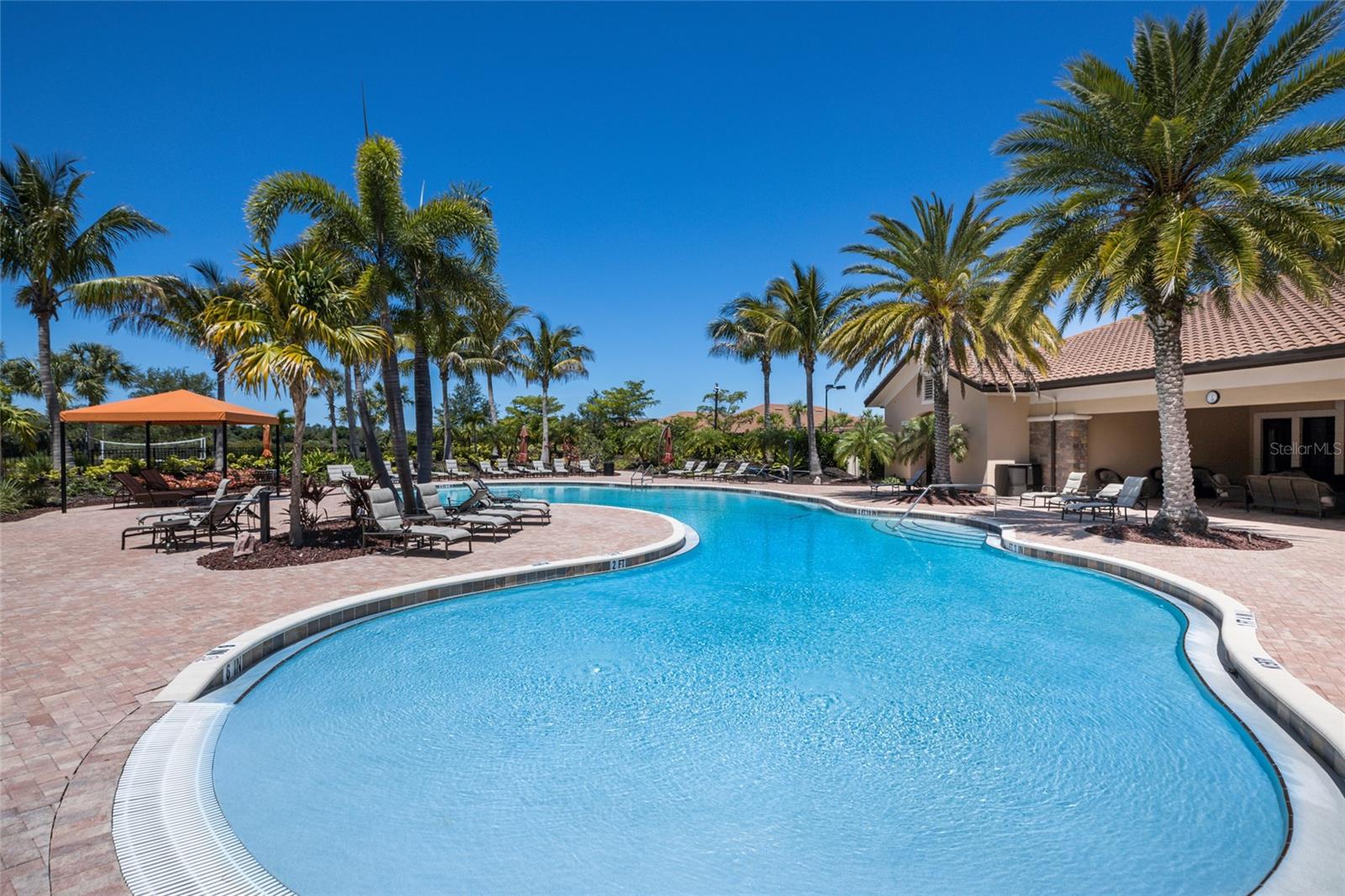 ESPLANADE BY SIESTA KEY - Residential