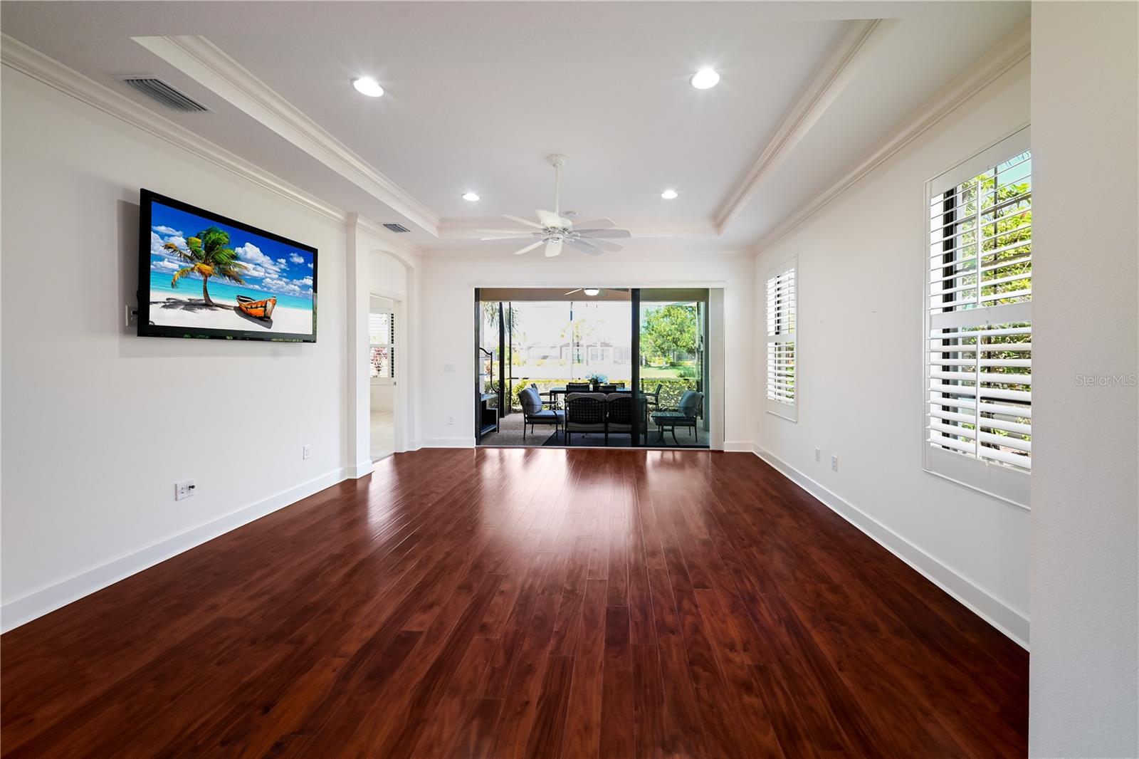 ESPLANADE BY SIESTA KEY - Residential