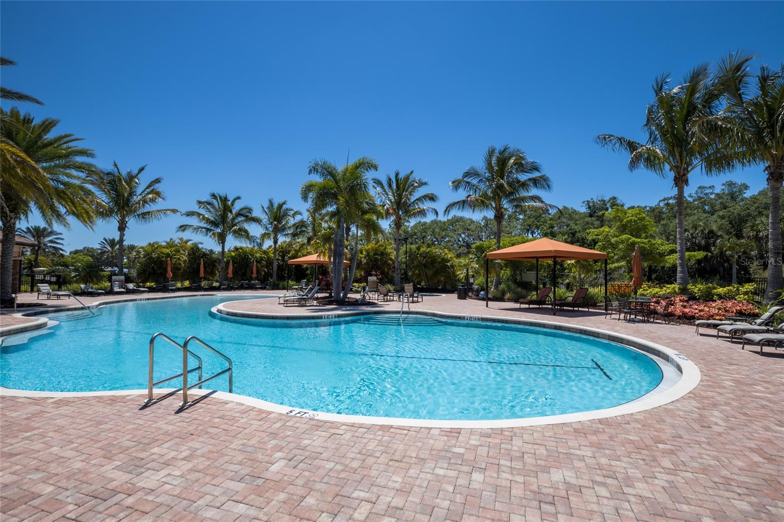 ESPLANADE BY SIESTA KEY - Residential