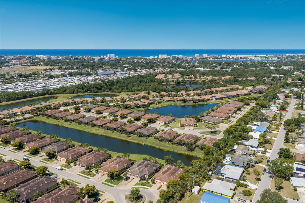 Photo of 5811 Cavano Drive, Sarasota, FL 34231 (MLS # R4911277)