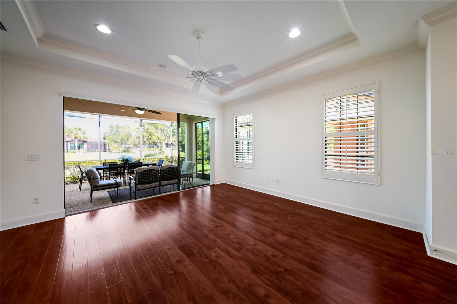ESPLANADE BY SIESTA KEY - Residential
