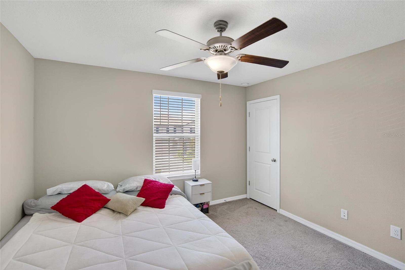 EPPERSON NORTH VILLAGE E-2 - Residential Lease