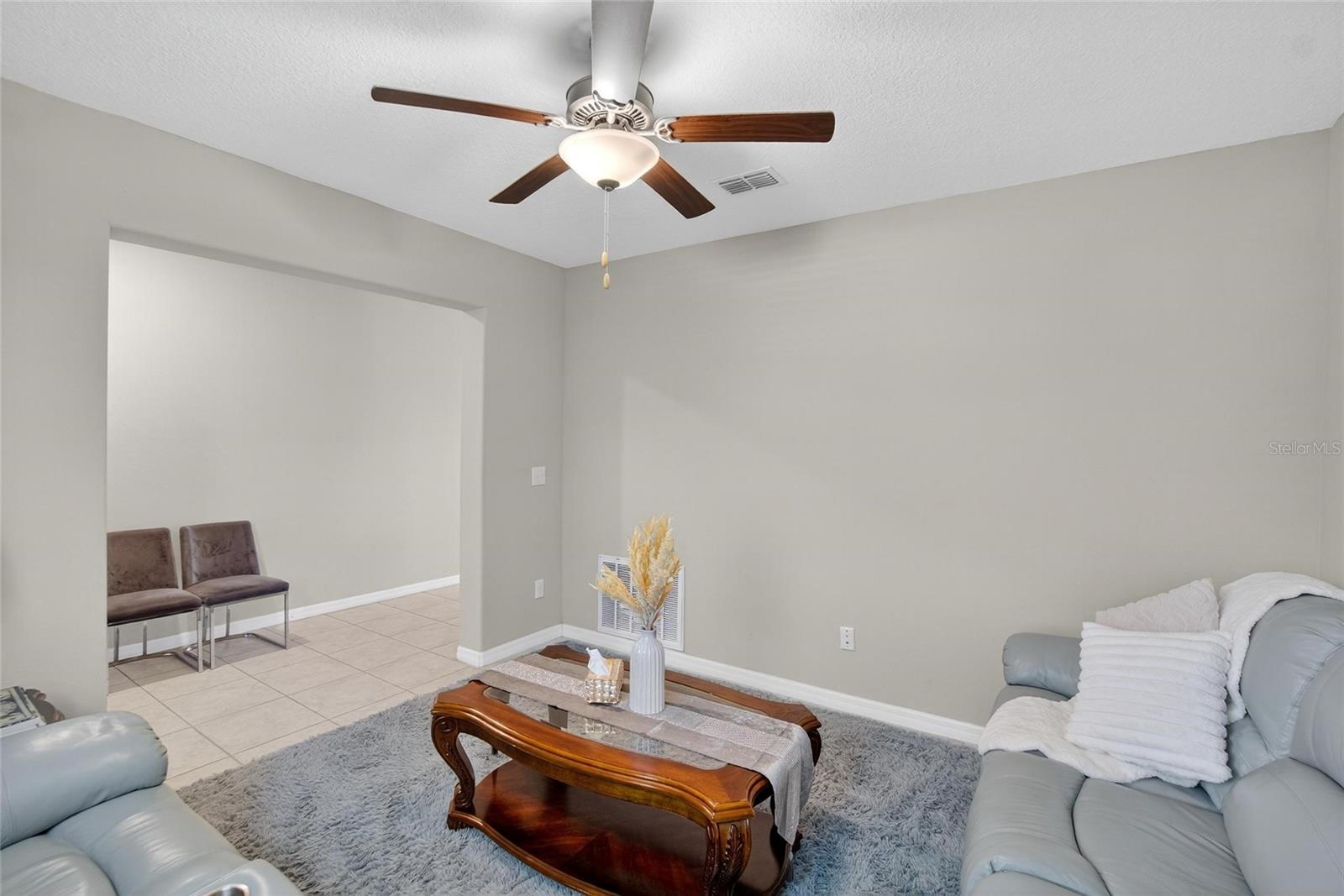 EPPERSON NORTH VILLAGE E-2 - Residential Lease