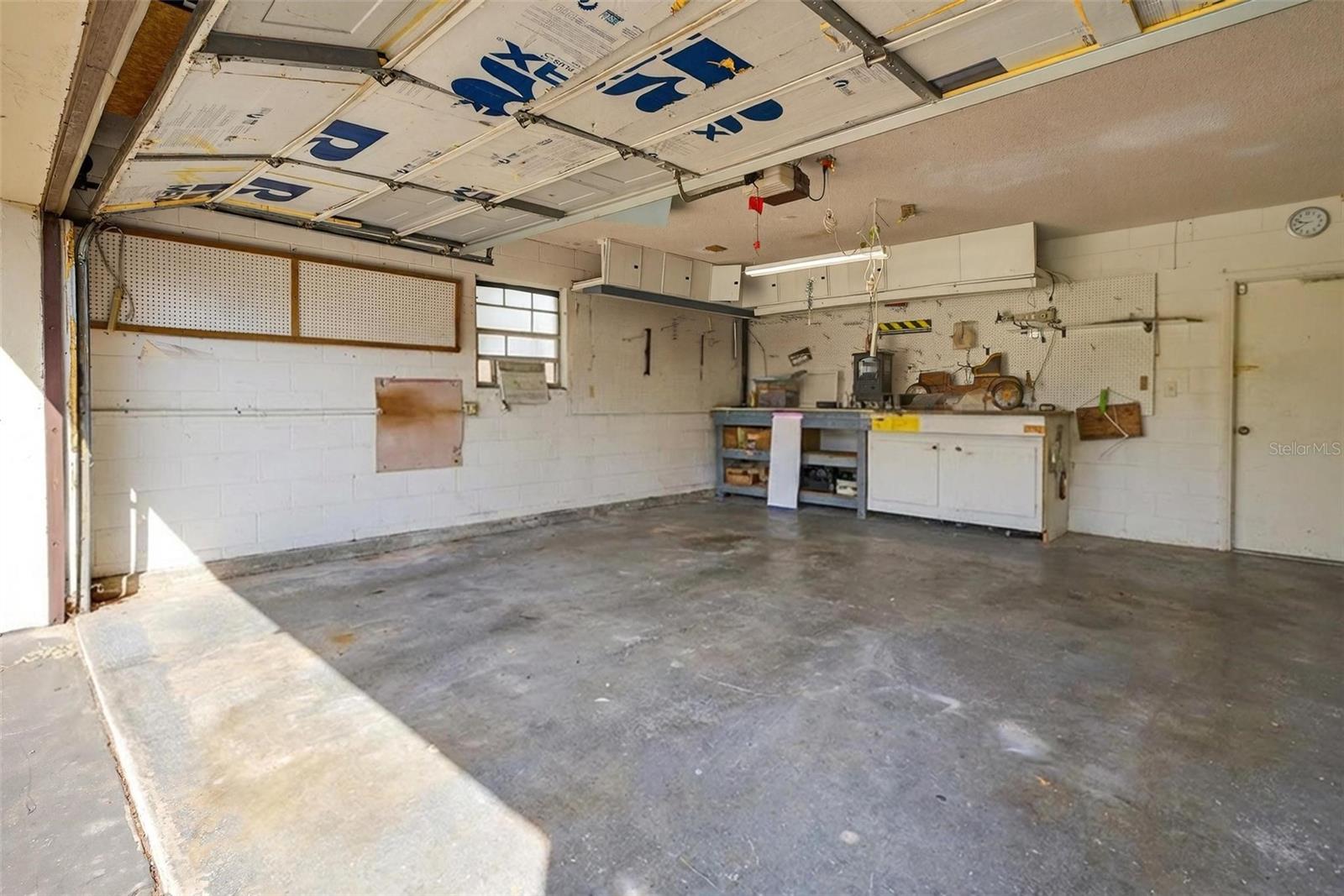 AMERICAN HERITAGE ESTATES - Residential