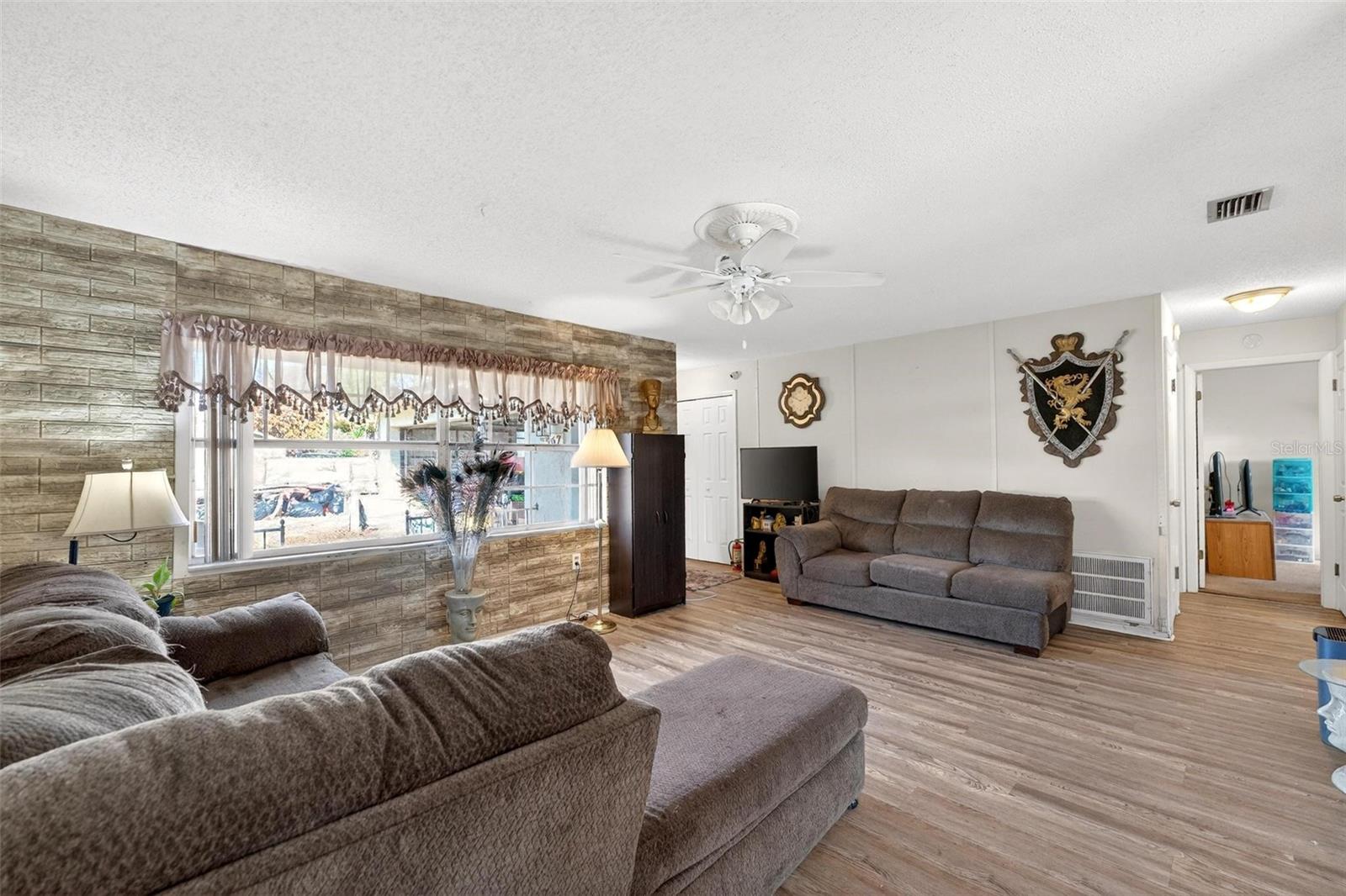 AMERICAN HERITAGE ESTATES - Residential