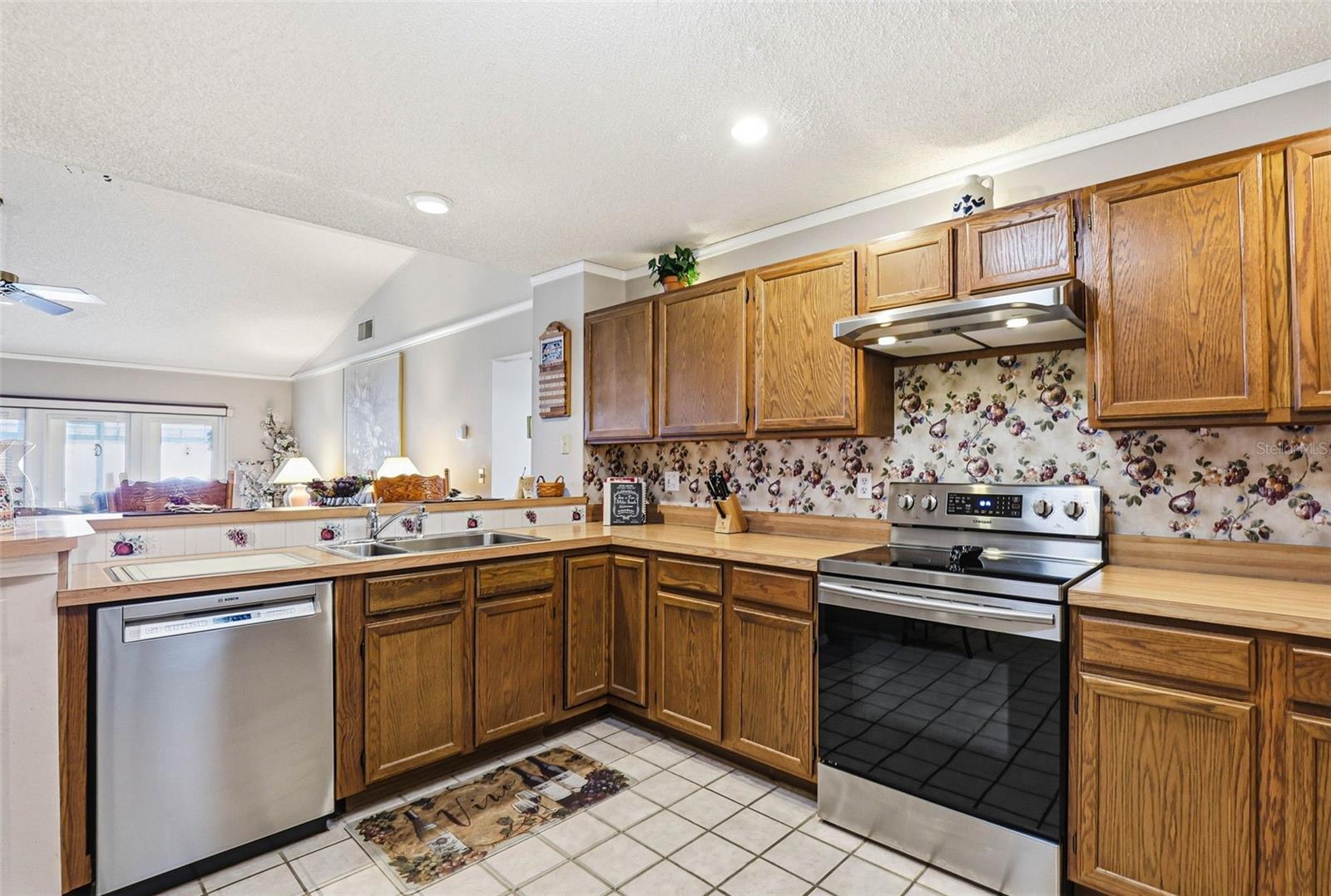 PEBBLE CREEK VILLAGE UNIT 5 - Residential