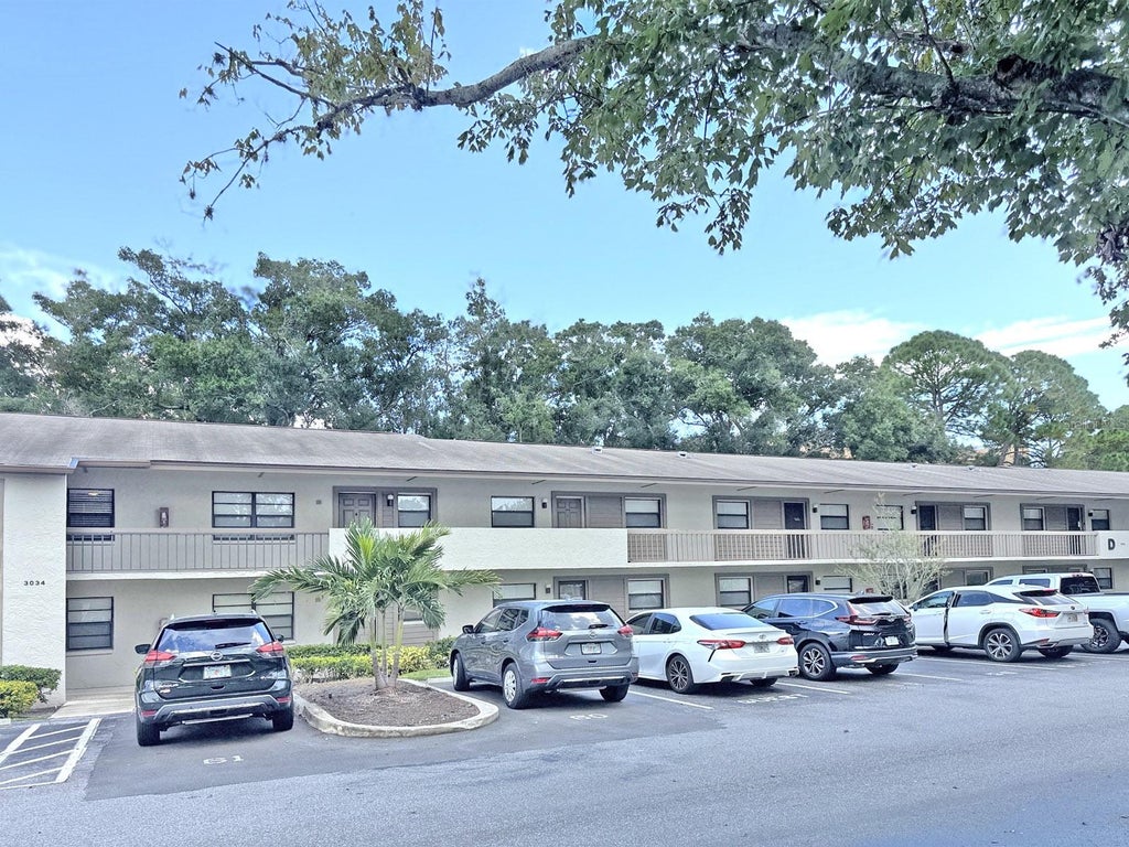 Photo of 3034 Eastland Boulevard #D202, Clearwater, FL 33761 (MLS # TB8558739)