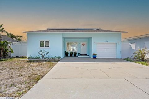 2010 20TH AVENUE PARKWAY INDIAN ROCKS BEACH FL 33785