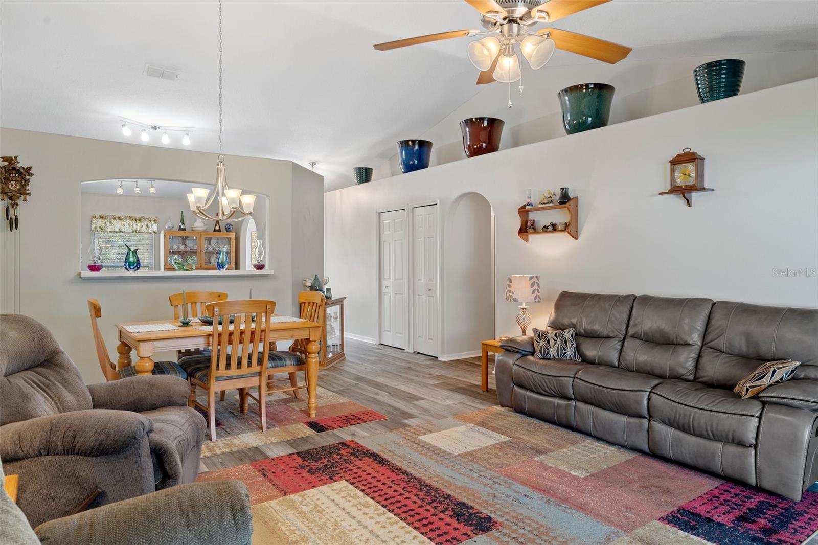 SPRING HILL - Residential Lease