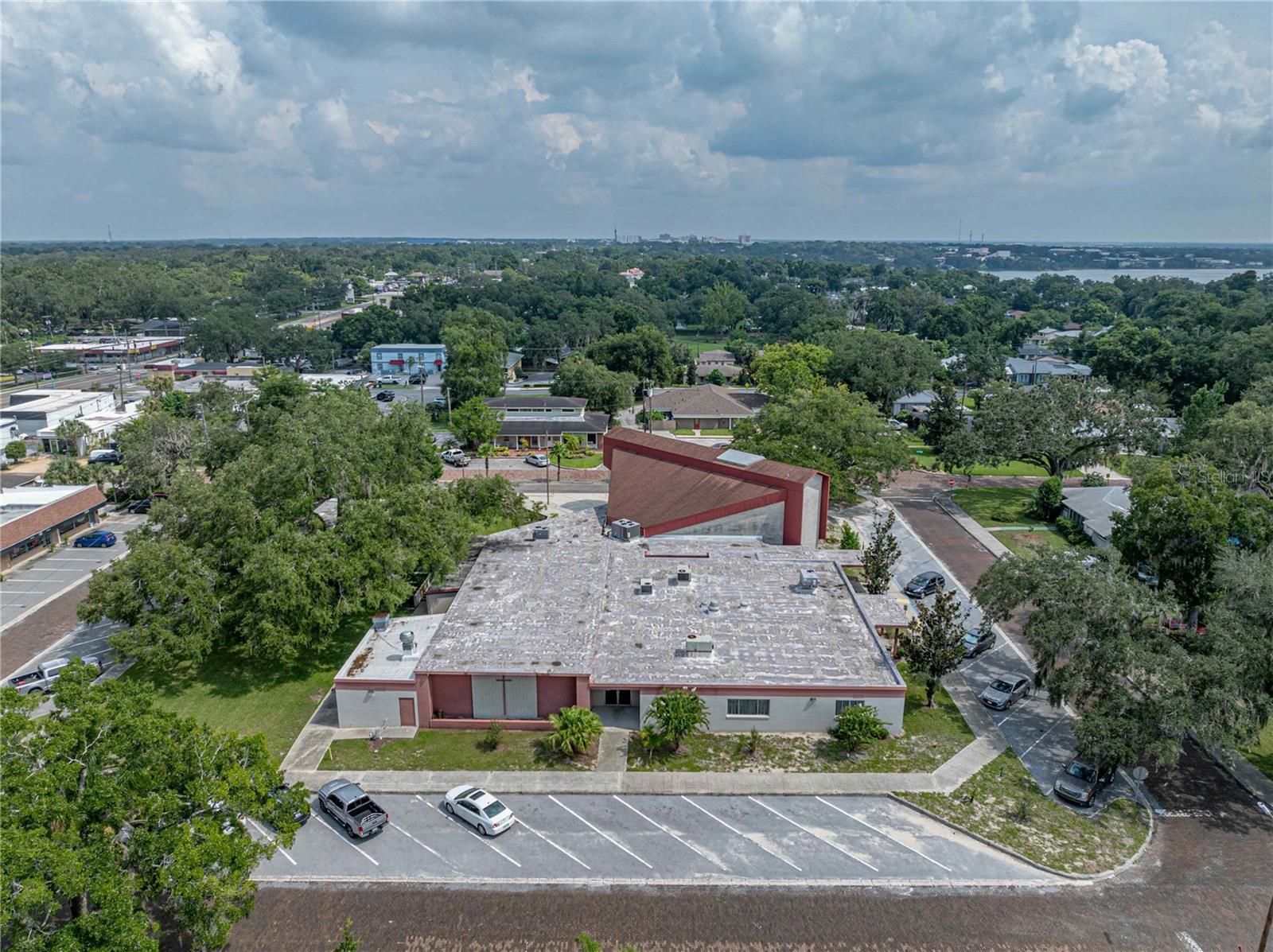 CLEVELAND HEIGHTS - Commercial Sale
