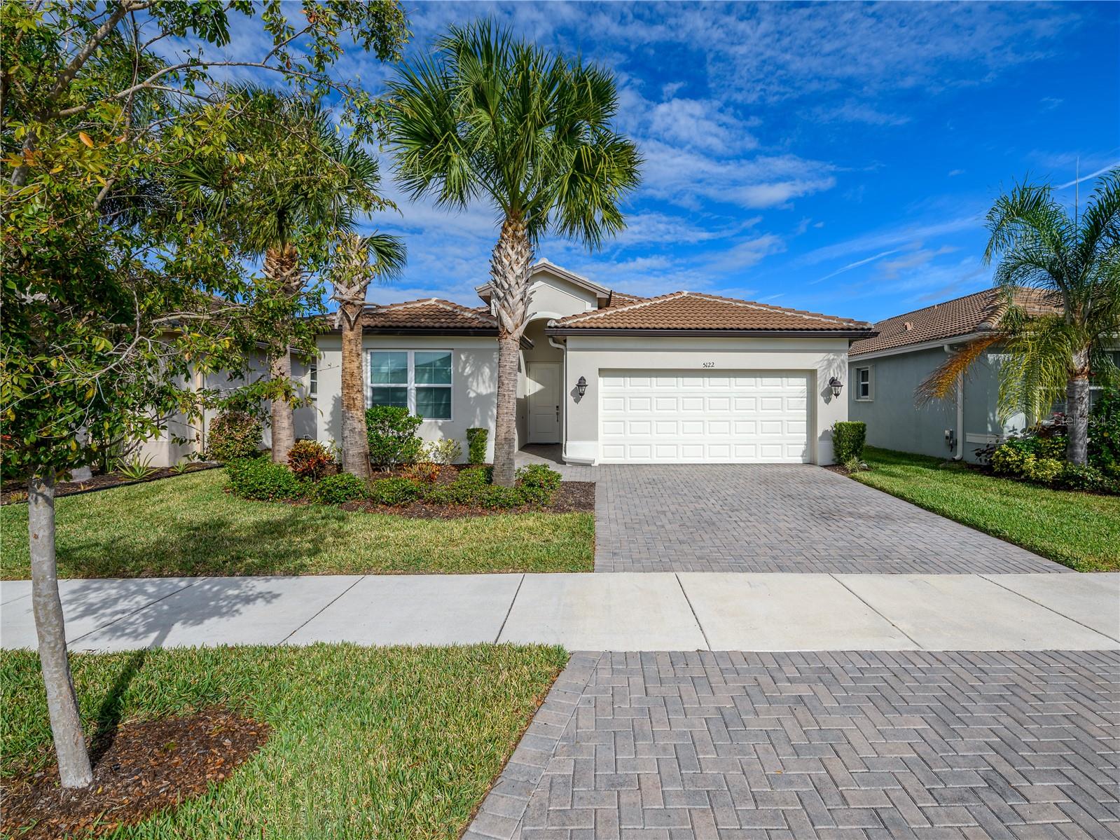 5122 SIERRA FALLS COURT