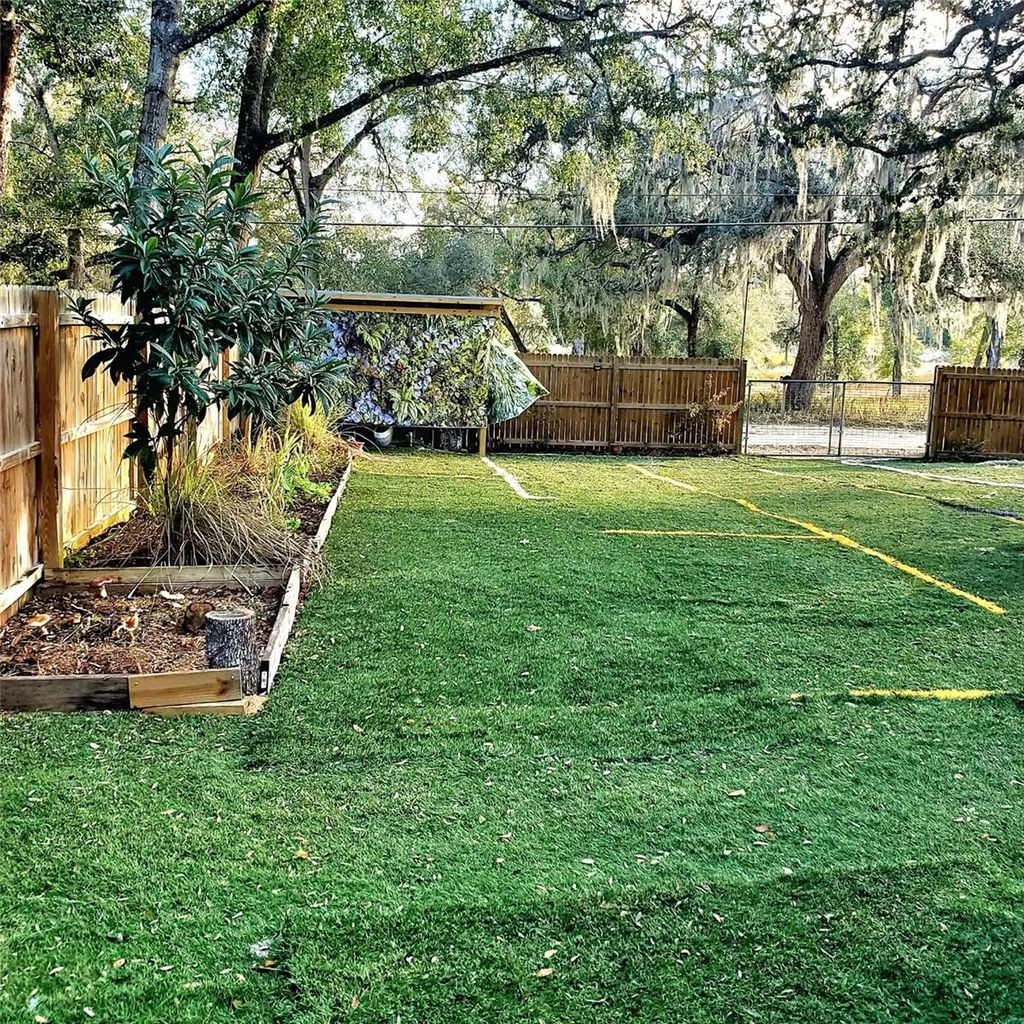 Photo of 24905 NE 130th Street, Fort Mccoy, FL 32134 (MLS # TB8469719)