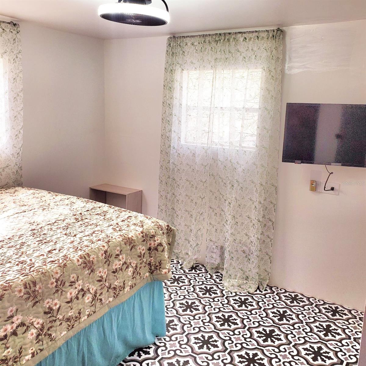 KERSHORES UN F - Residential