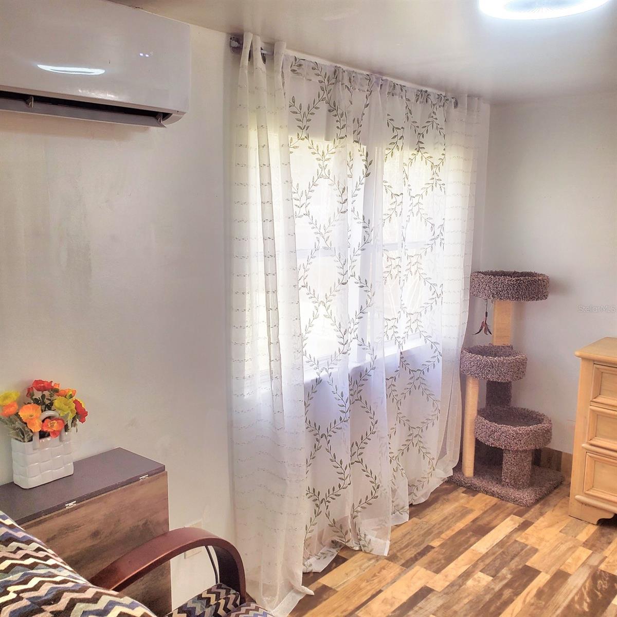 KERSHORES UN F - Residential