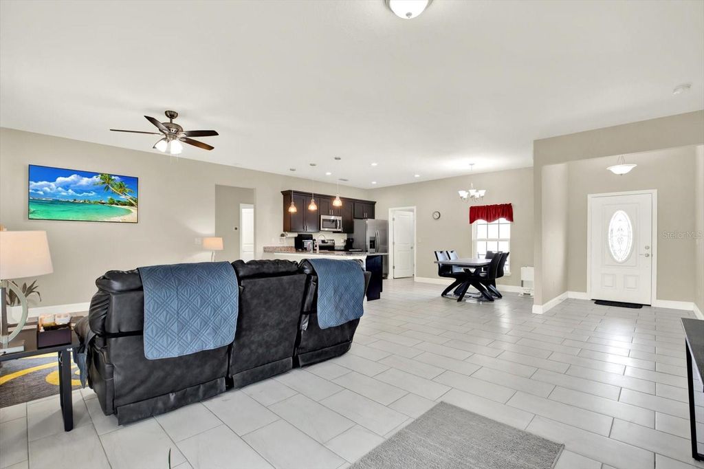 Photo of 621 Palmdale Avenue, Avon Park, FL 33825 (MLS # TB8504336)