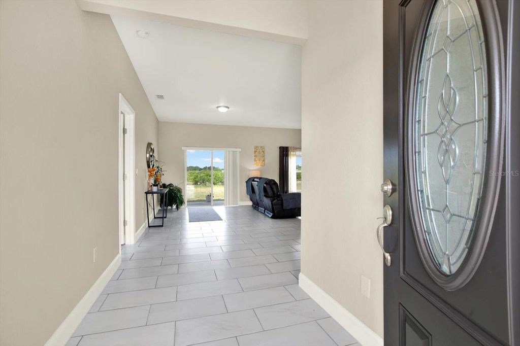 Photo of 621 Palmdale Avenue, Avon Park, FL 33825 (MLS # TB8504336)