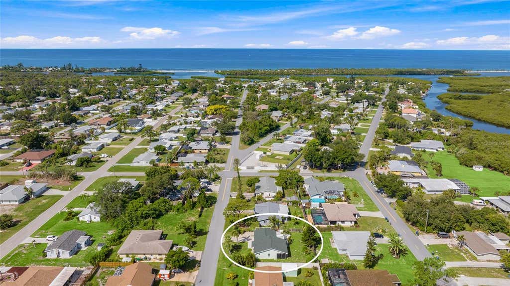 Photo of 1220 Falcon Road, Venice, FL 34293 (MLS # A4702910)