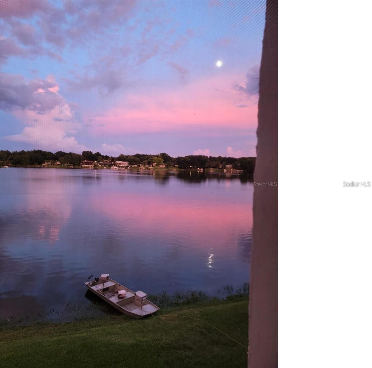 ROYAL ARMS CONDO - Residential Lease