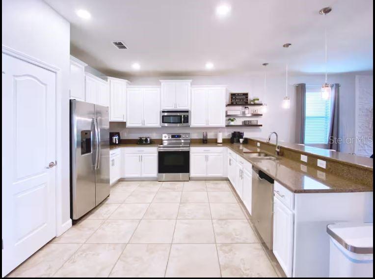 1454 ROLLING FAIRWAY DRIVE