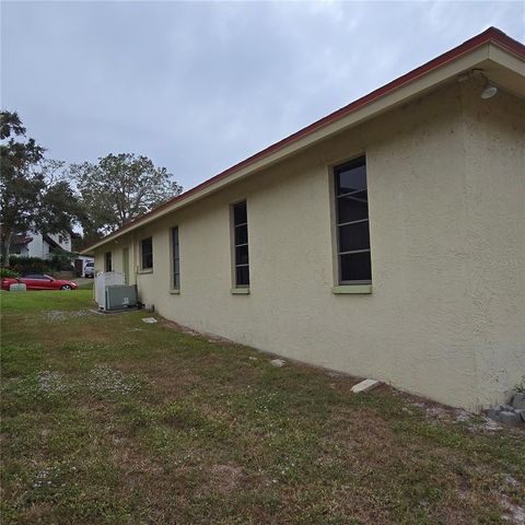 A home in PALM HARBOR