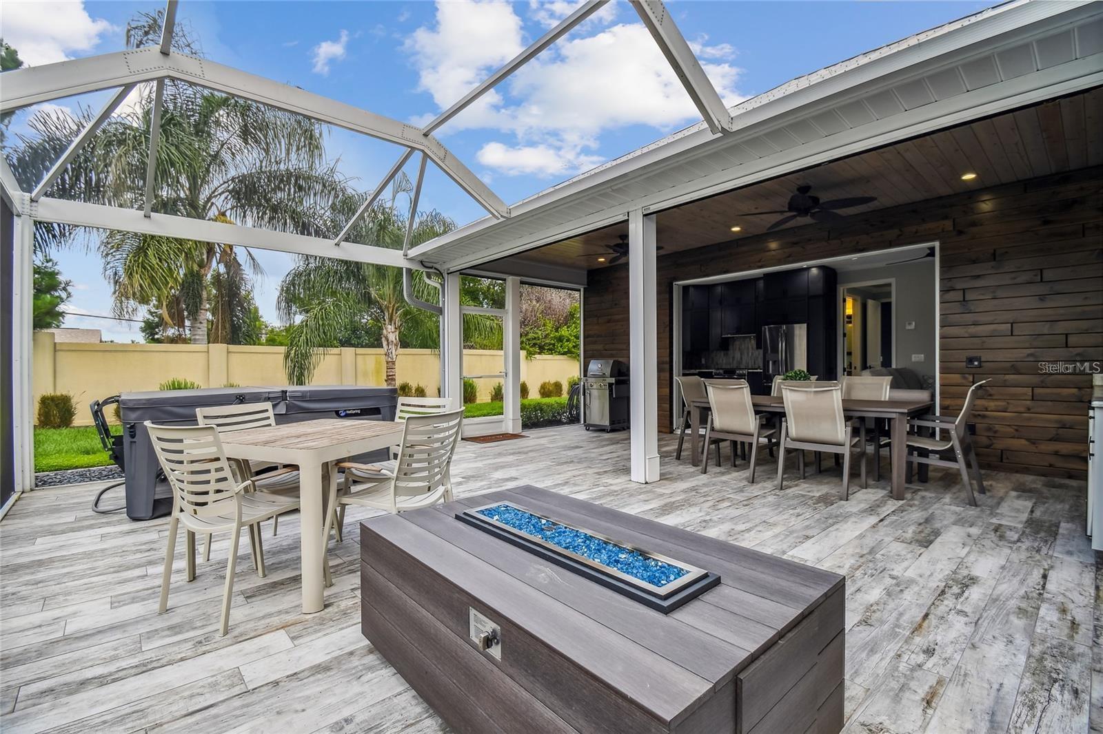 THORNTON CRK MOTORCOACH RESIDENCE - Residential