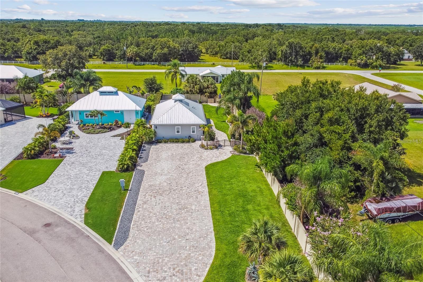 THORNTON CRK MOTORCOACH RESIDENCE - Residential