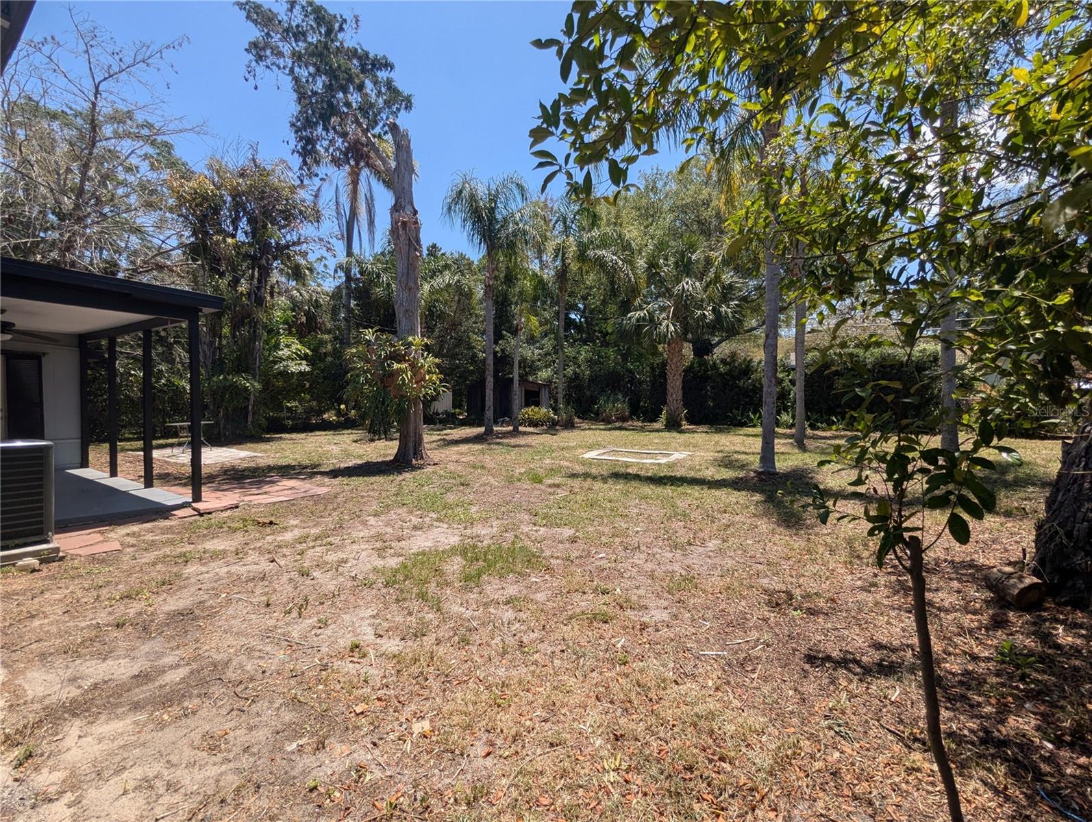 627 RIVERSIDE DRIVE