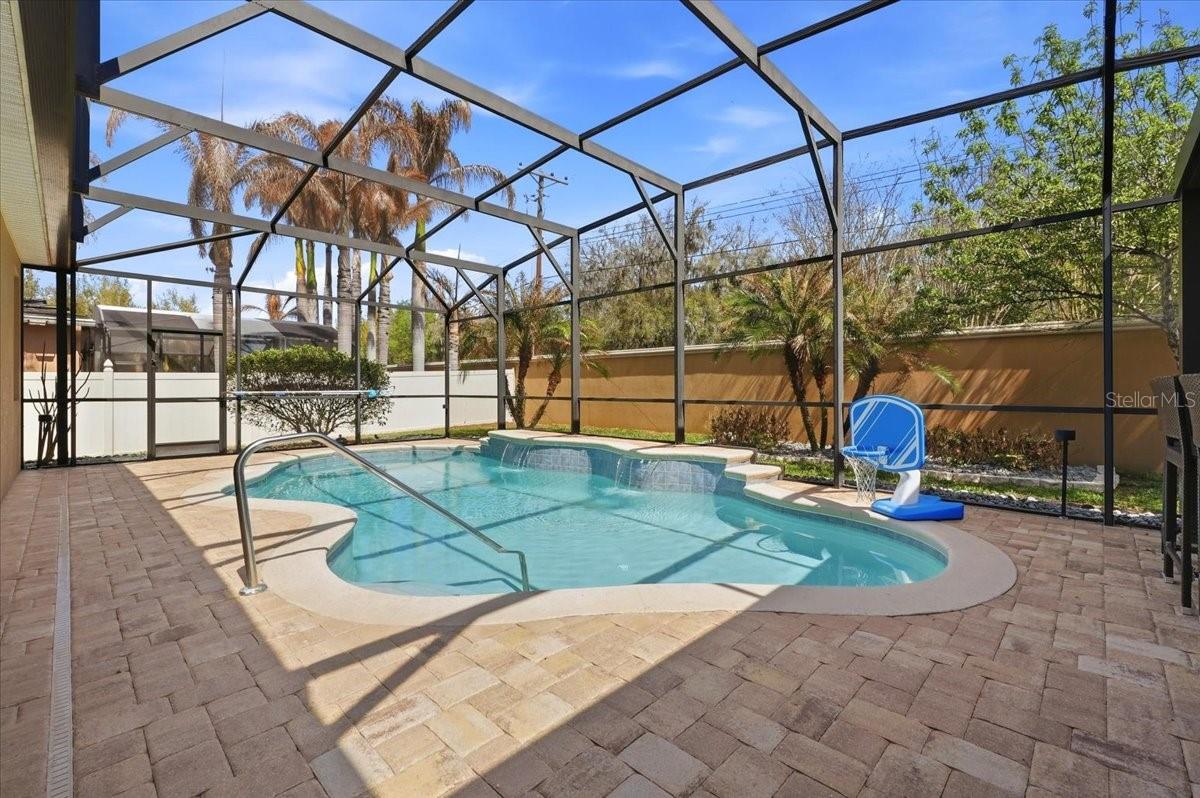 WIND MEADOWS - Residential