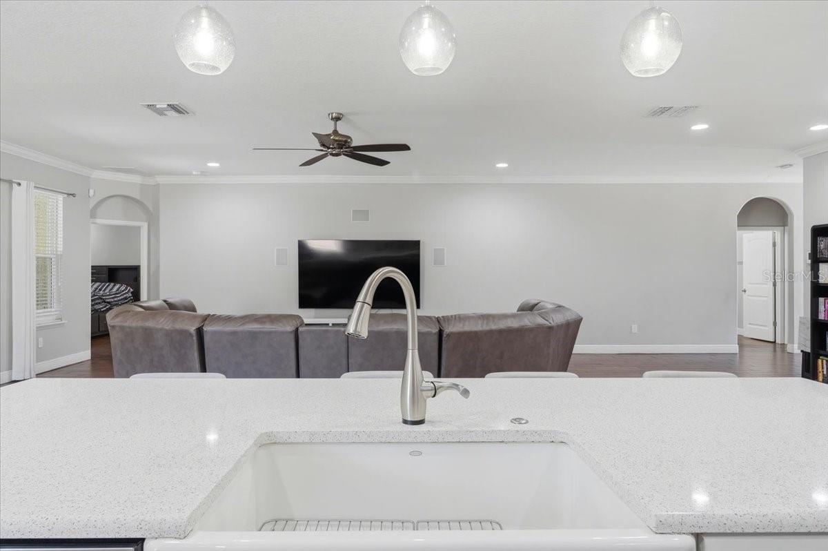 WIND MEADOWS - Residential