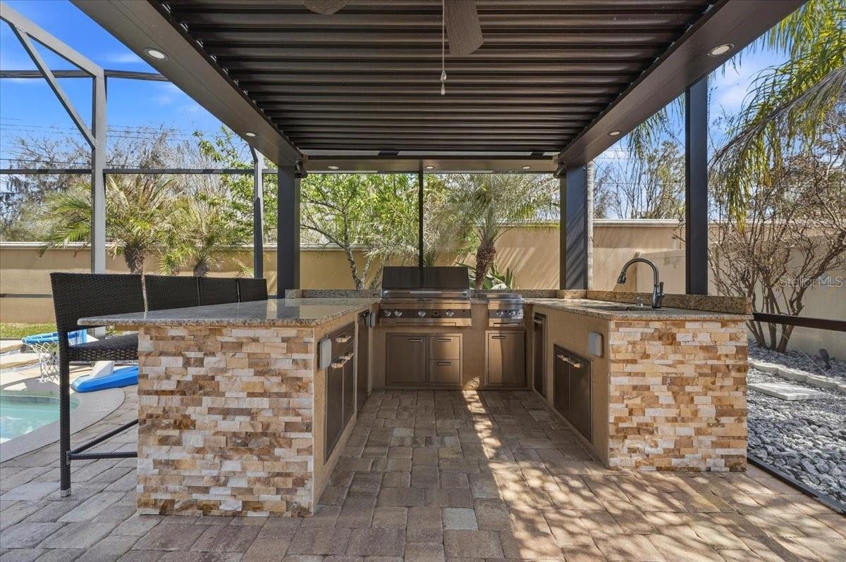 WIND MEADOWS - Residential