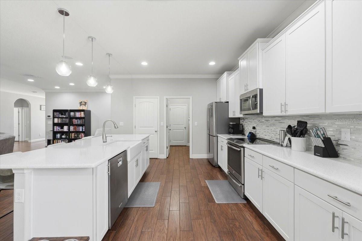 WIND MEADOWS - Residential