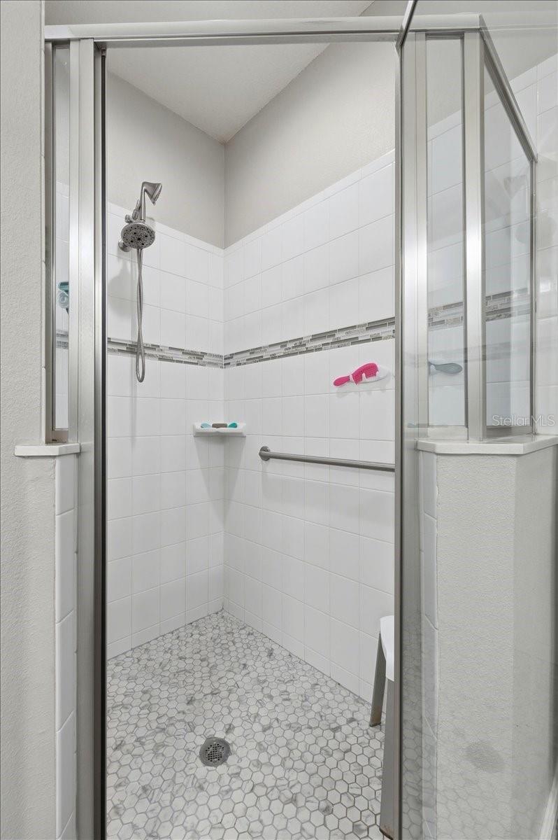 WIND MEADOWS - Residential