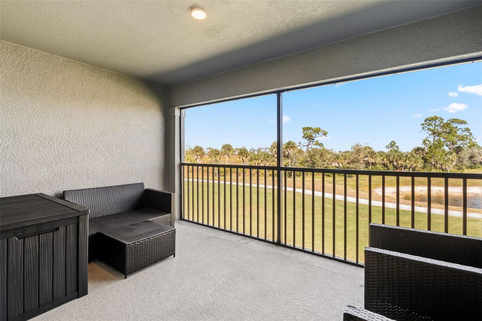 VERANDA III/WELLEN PK PH I - Residential