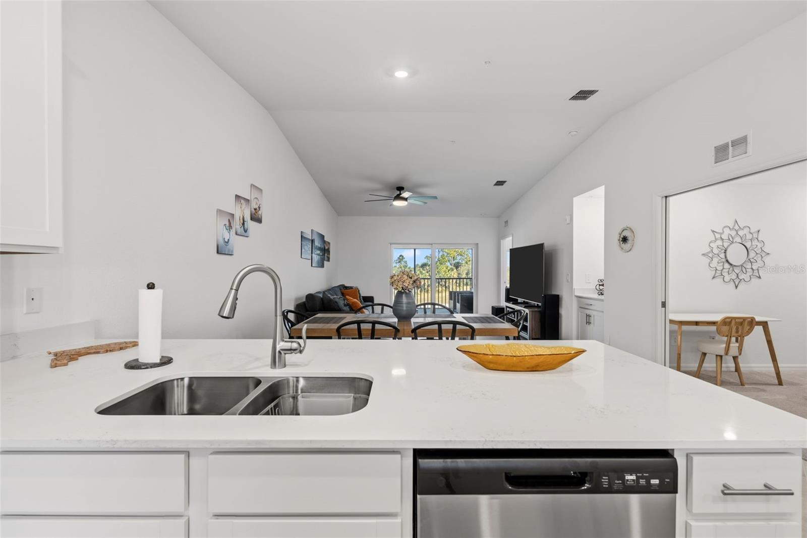 VERANDA III/WELLEN PK PH I - Residential