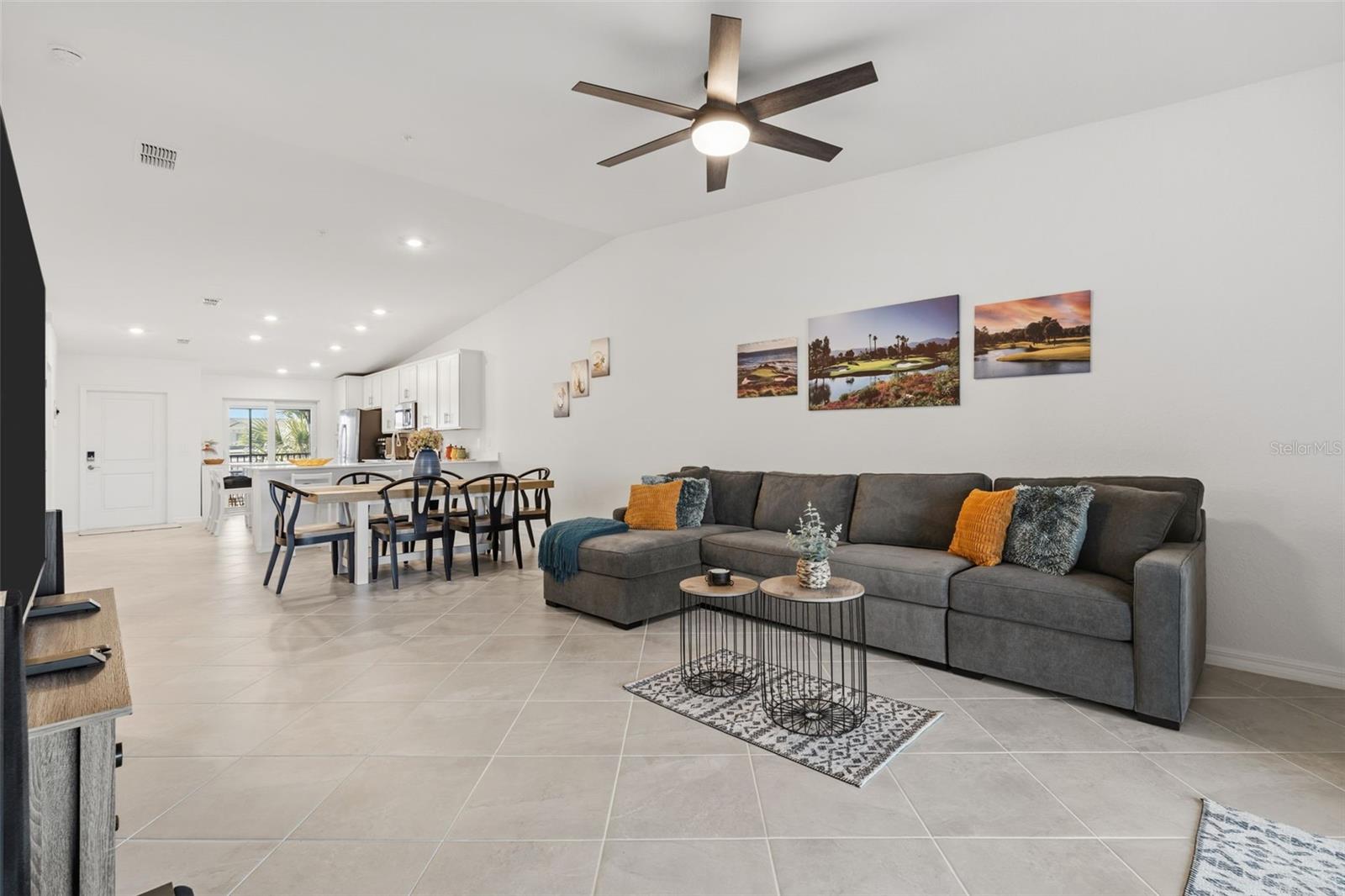 VERANDA III/WELLEN PK PH I - Residential