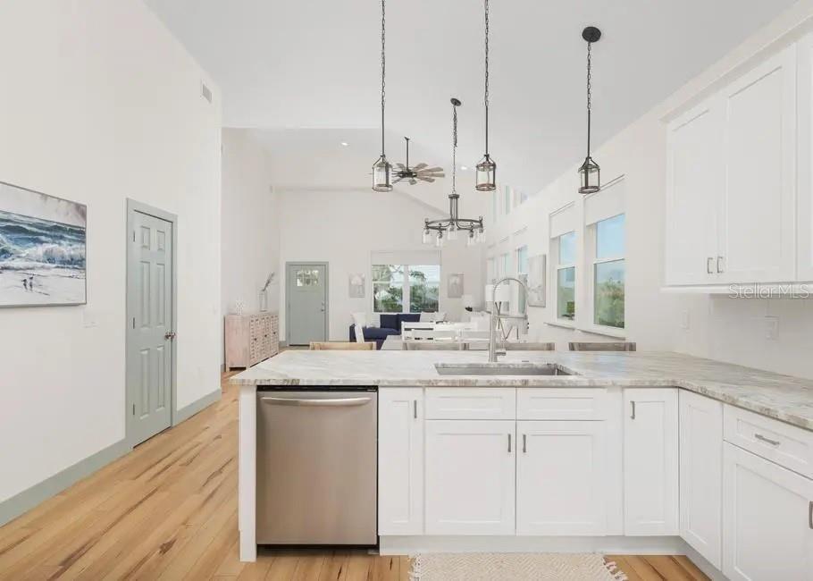 MARINELAND ACRES - Residential Lease