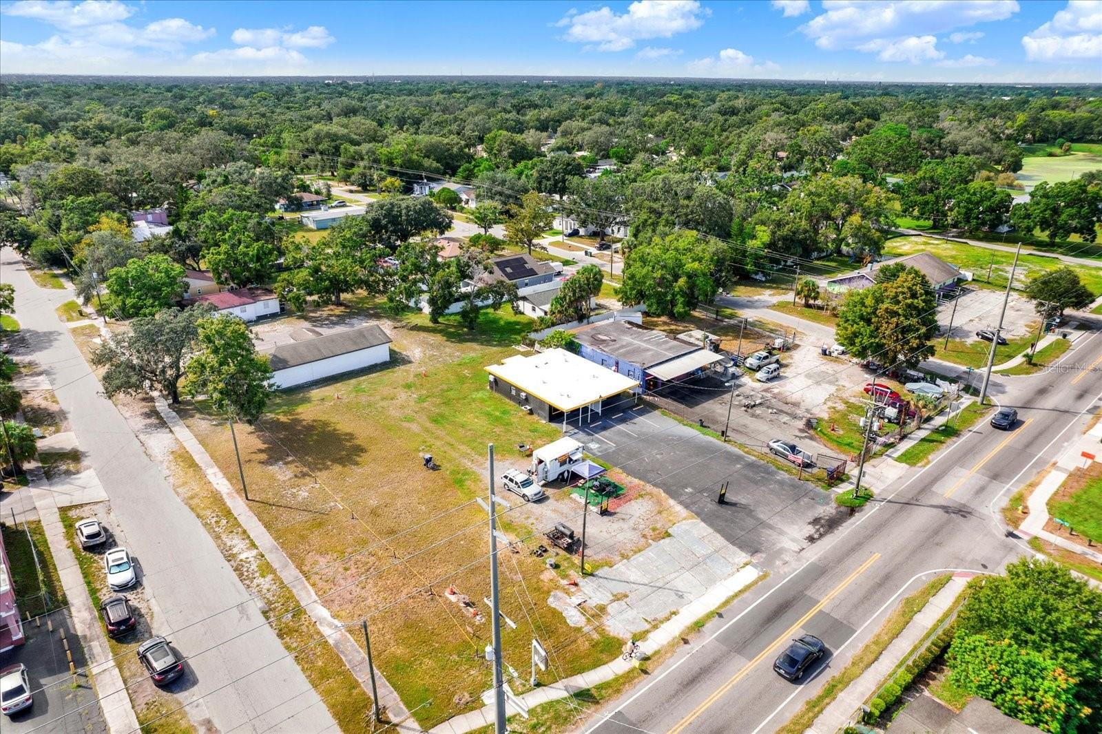 STRATHMORE - Commercial Sale