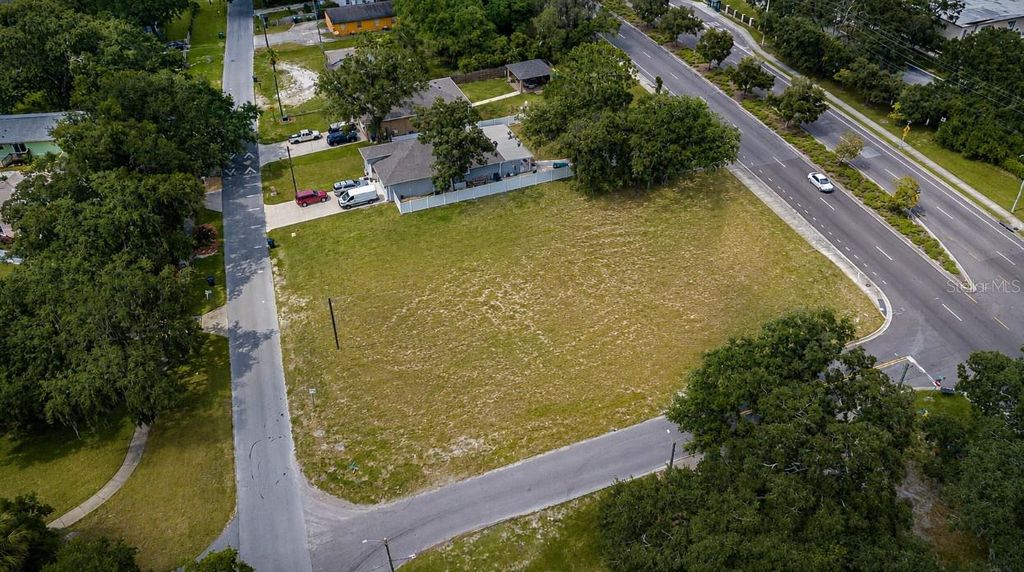 Photo of 7502 N 40th Street, Tampa, FL 33604 (MLS # TB8525300)