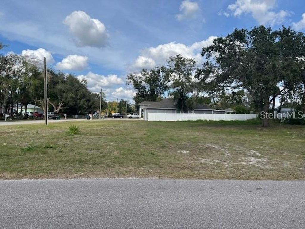 Photo of 7502 N 40th Street, Tampa, FL 33604 (MLS # TB8525300)