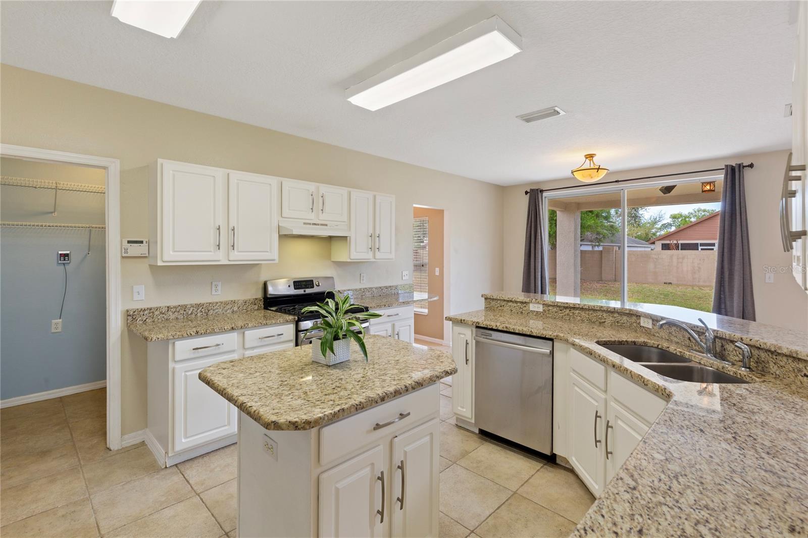 PROVIDENCE LAKES PRCL D PHAS - Residential