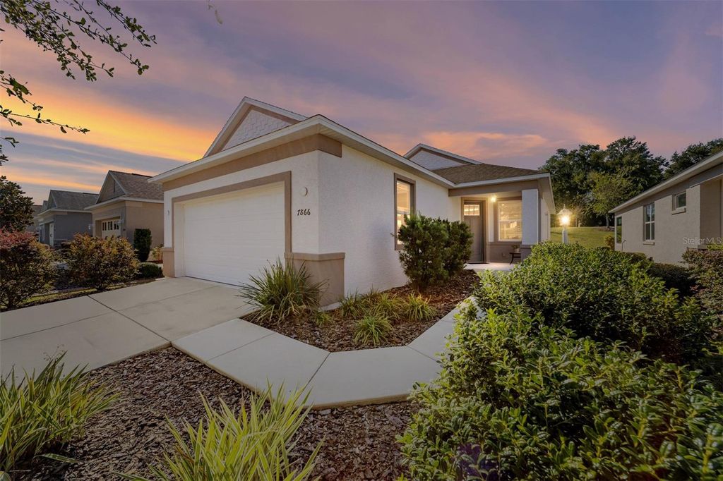 Photo of 7866 SW 84th Loop, Ocala, FL 34476 (MLS # OM712077)